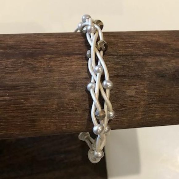 CHAN LUU GREY PEARL SINGLE STRAND BRACELET/PEARL LEATHER, BS-5539, NEW - Picture 2 of 4